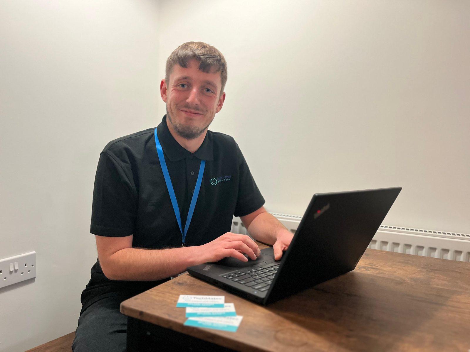 TechMates Expert providing a one-to-one tech lesson using a laptop in Boston, Lincolnshire